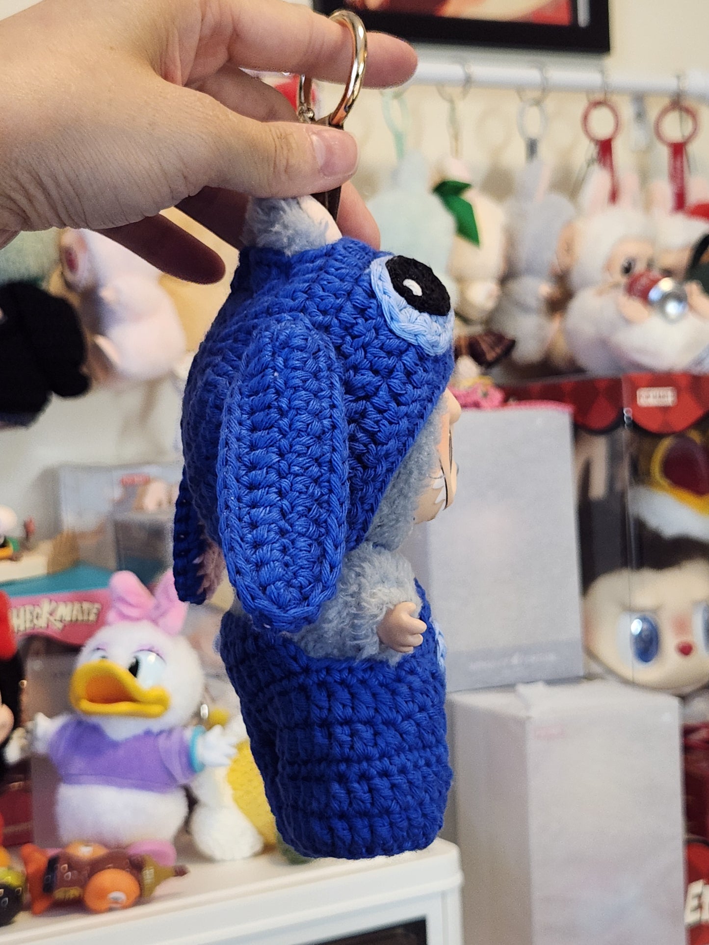 Blue stitch alien outfit