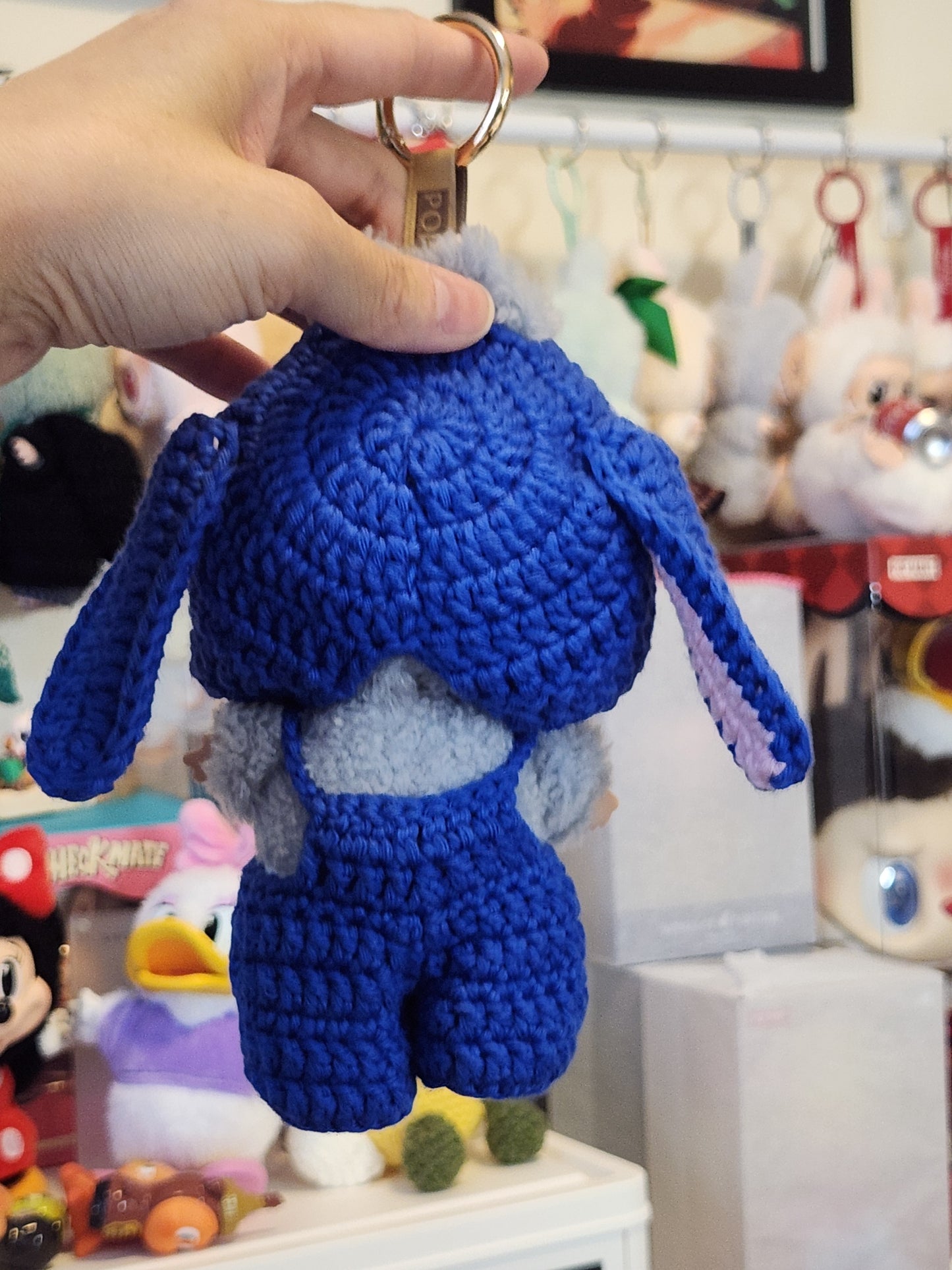 Blue stitch alien outfit